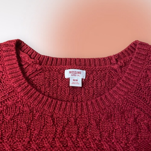 Mossimo Supply Co. Red Sweater | Size: M (Juniors) - Picture 2 of 4